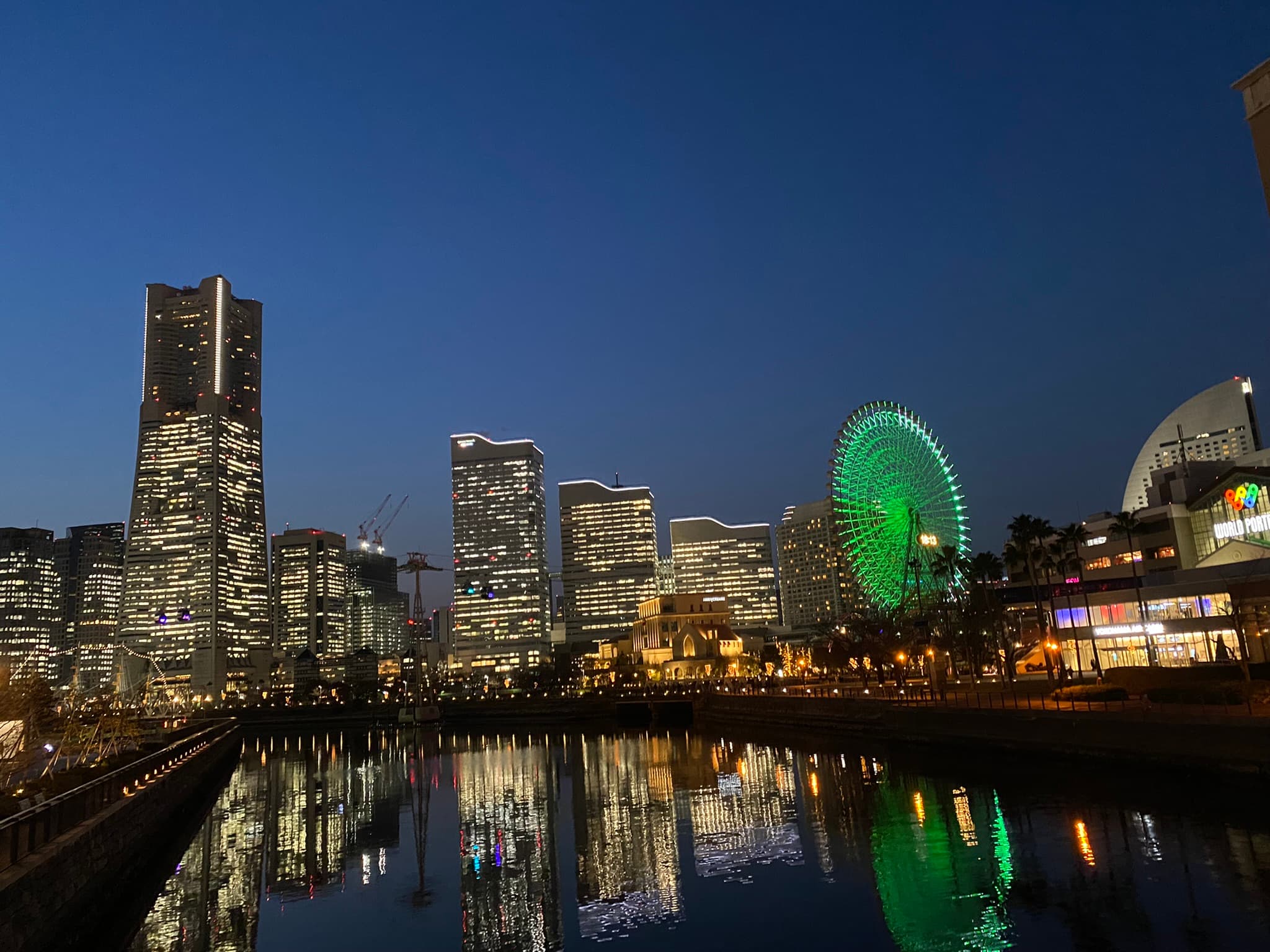 横浜・みなとみらいの夜景